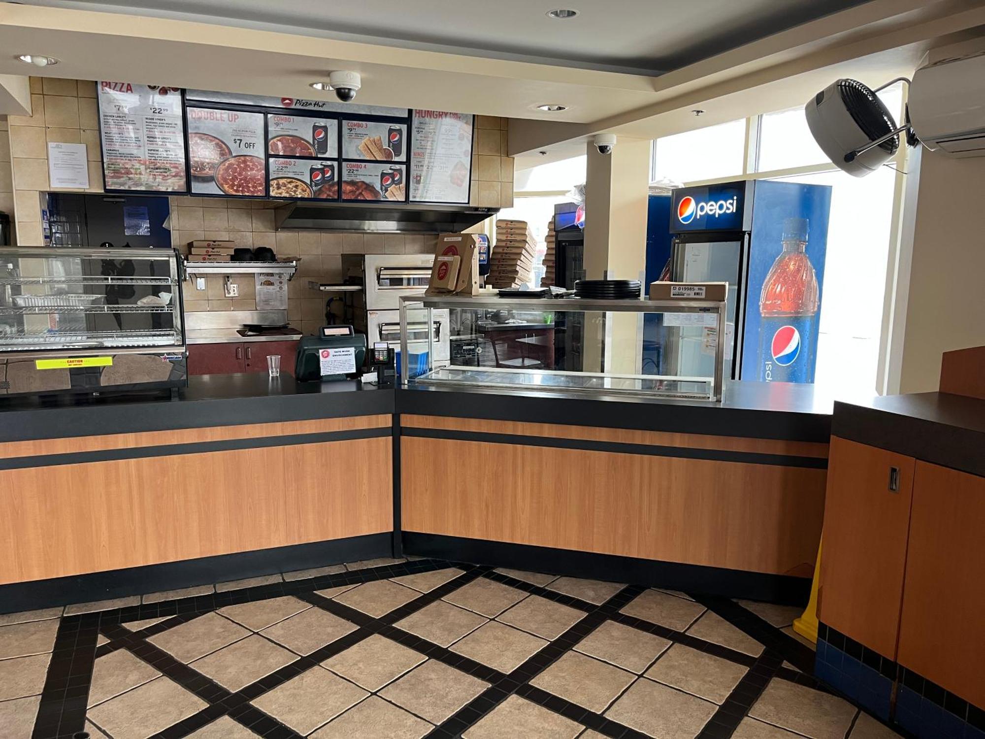 Howard Johnson Plaza By Wyndham By The Falls Niagara Falls Ngoại thất bức ảnh