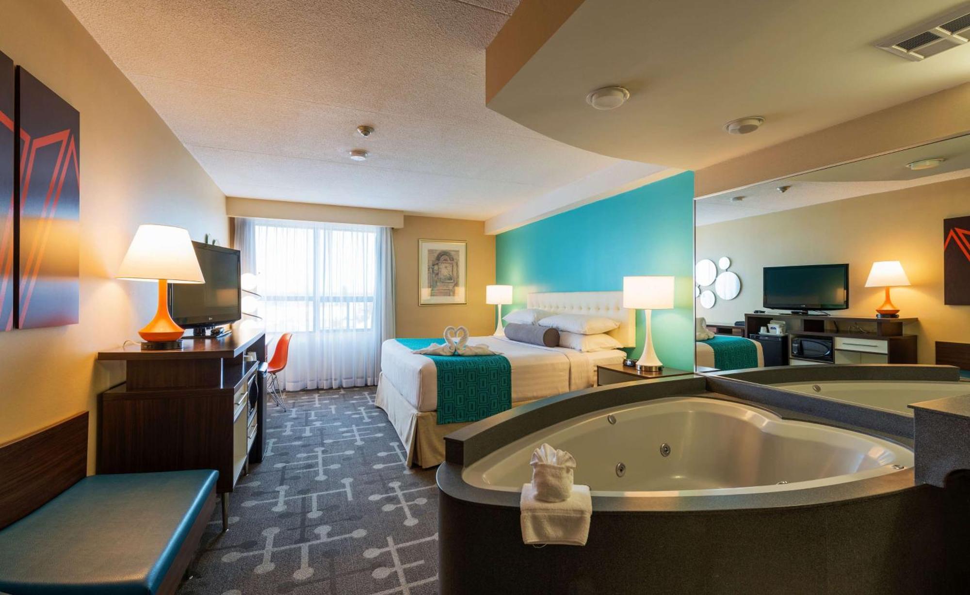 Howard Johnson Plaza By Wyndham By The Falls Niagara Falls Ngoại thất bức ảnh