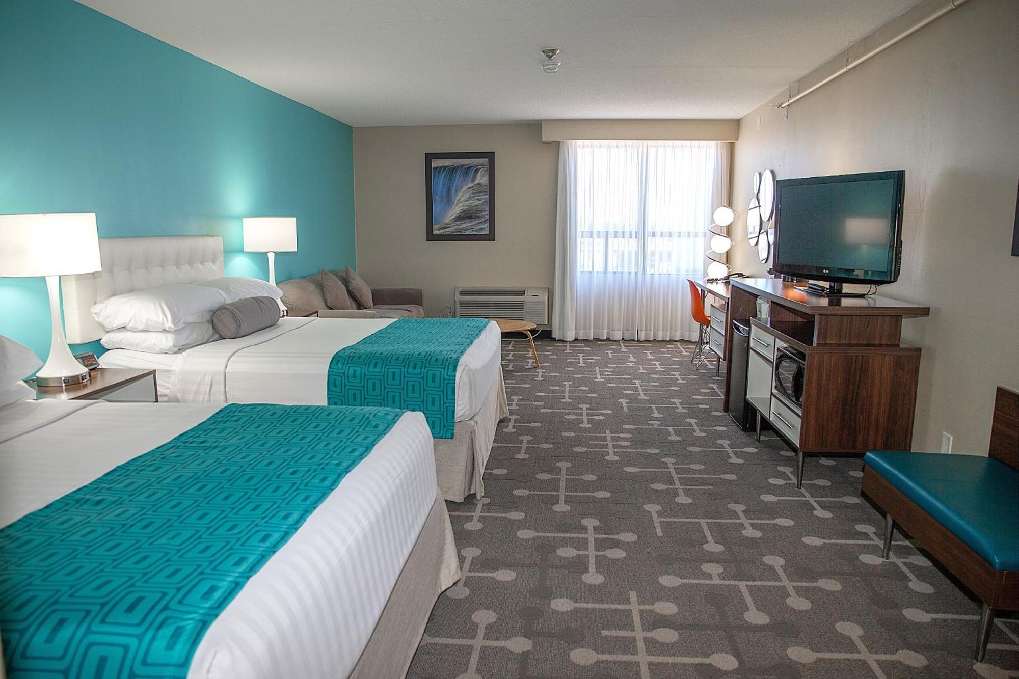 Howard Johnson Plaza By Wyndham By The Falls Niagara Falls Ngoại thất bức ảnh